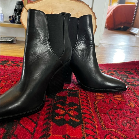 BPlex Lea bootie - Picture 2 of 5